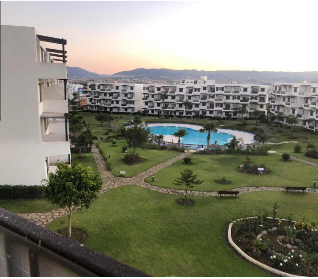 Mirador Golf Cabo Negro Aparthotel Exterior photo